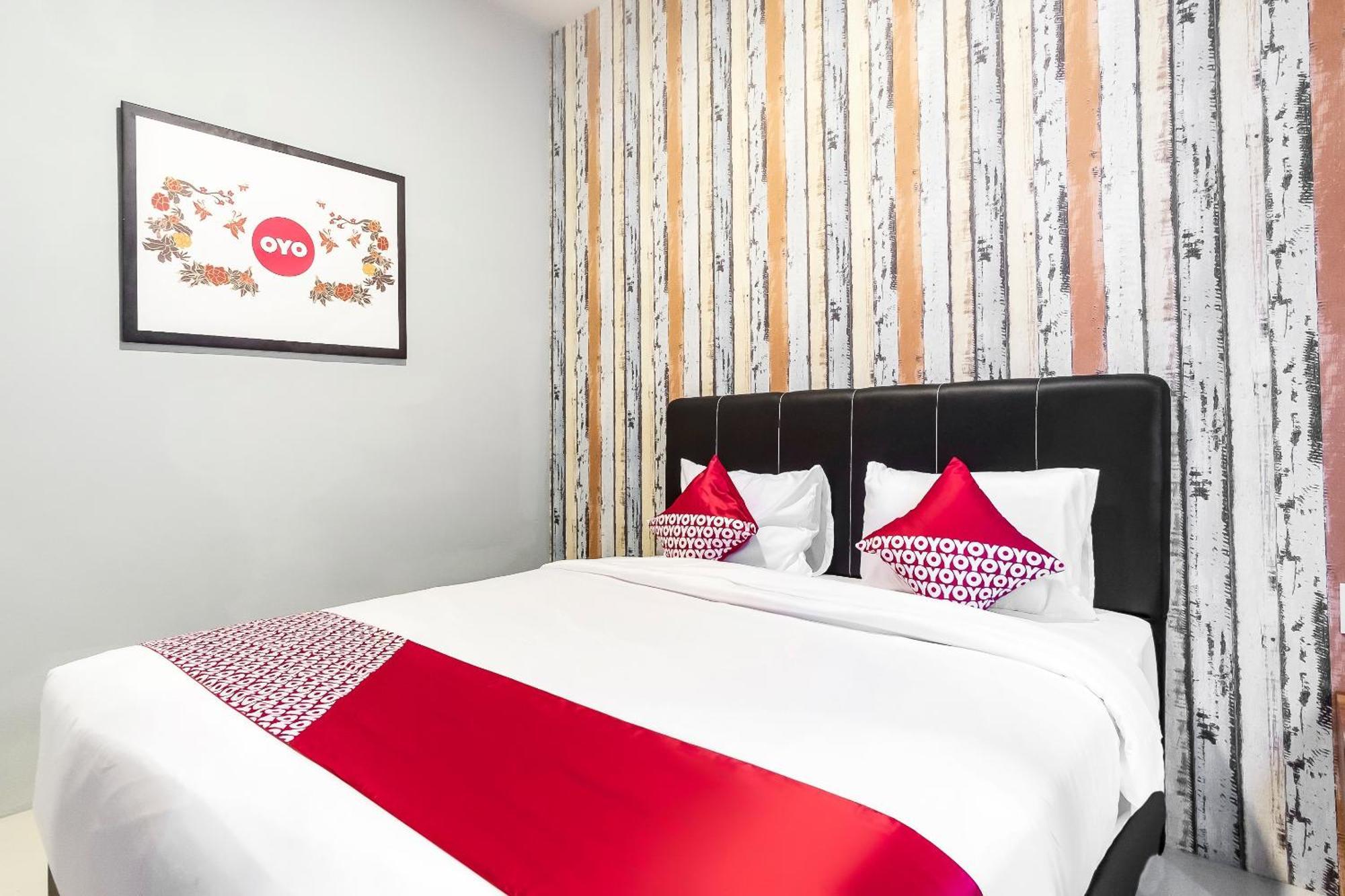 Super Oyo 360 Mangaan Residence Medan Esterno foto